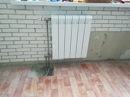 Установка 4 радиаторов на сварке