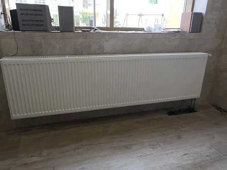 Установка 4 радиаторов на сварке